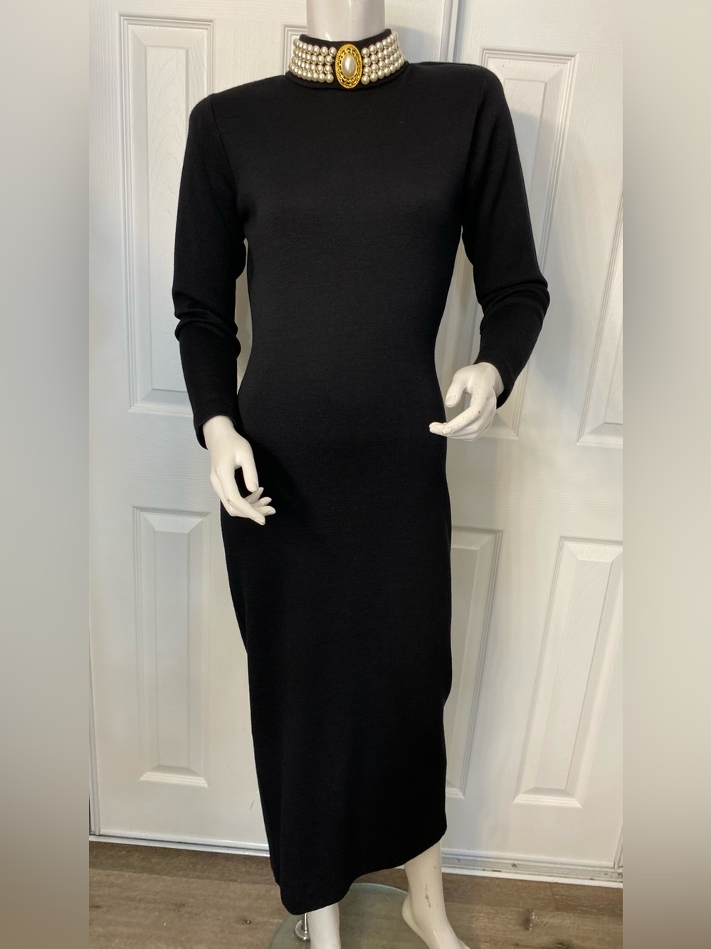 💯Wool Andrea Jovine Black Long Sleeve Knit Midi Dress with Statement Collar